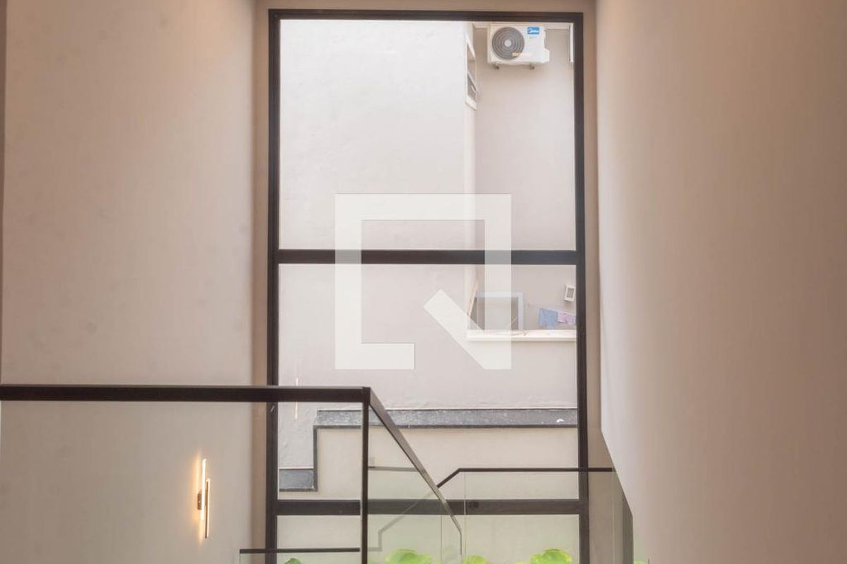 Casa à Venda - Swiss Park, 3 Quartos,  248 m2 em , Campinas - sp | SoloBR