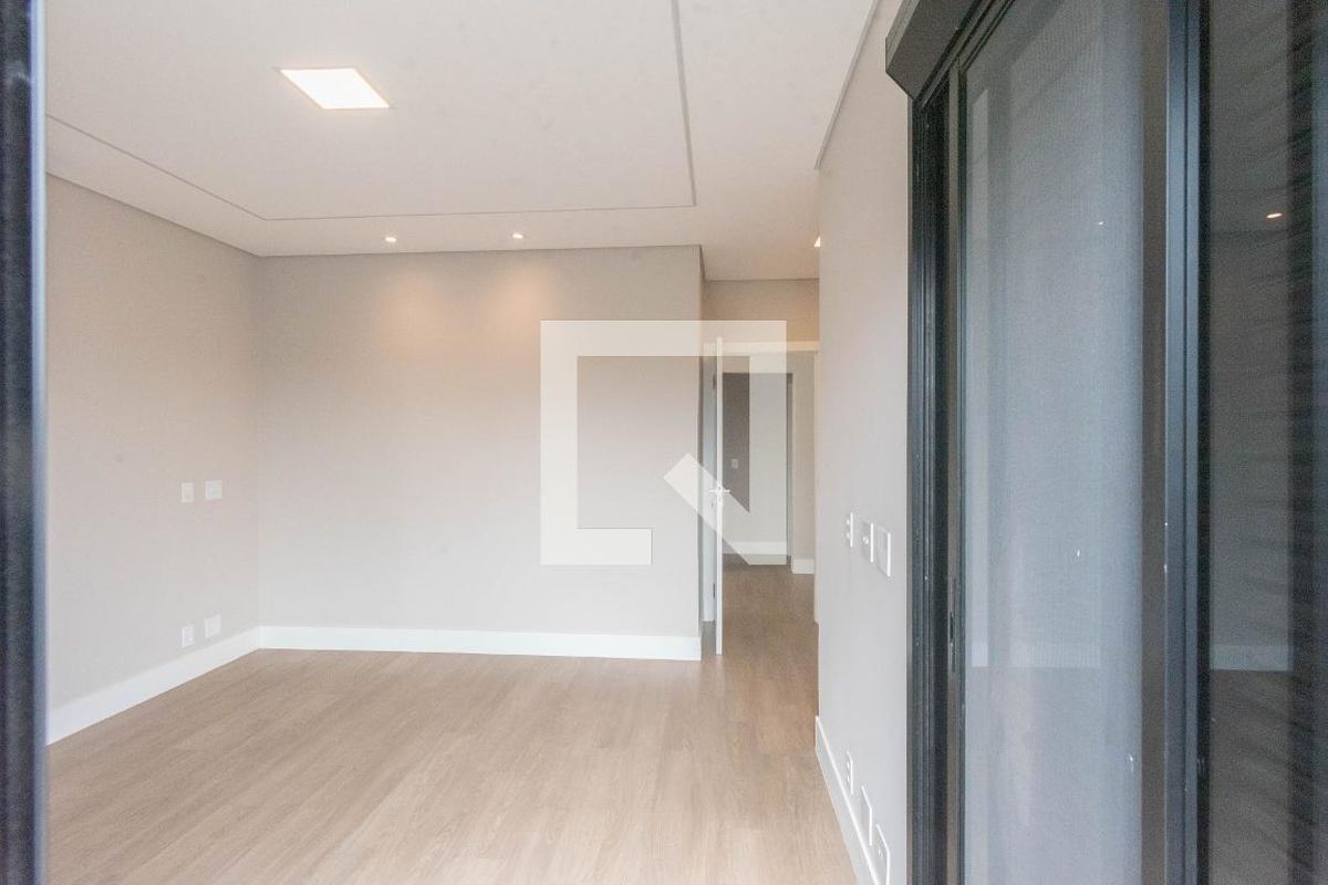 Casa à Venda - Swiss Park, 3 Quartos,  248 m2 em , Campinas - sp | SoloBR