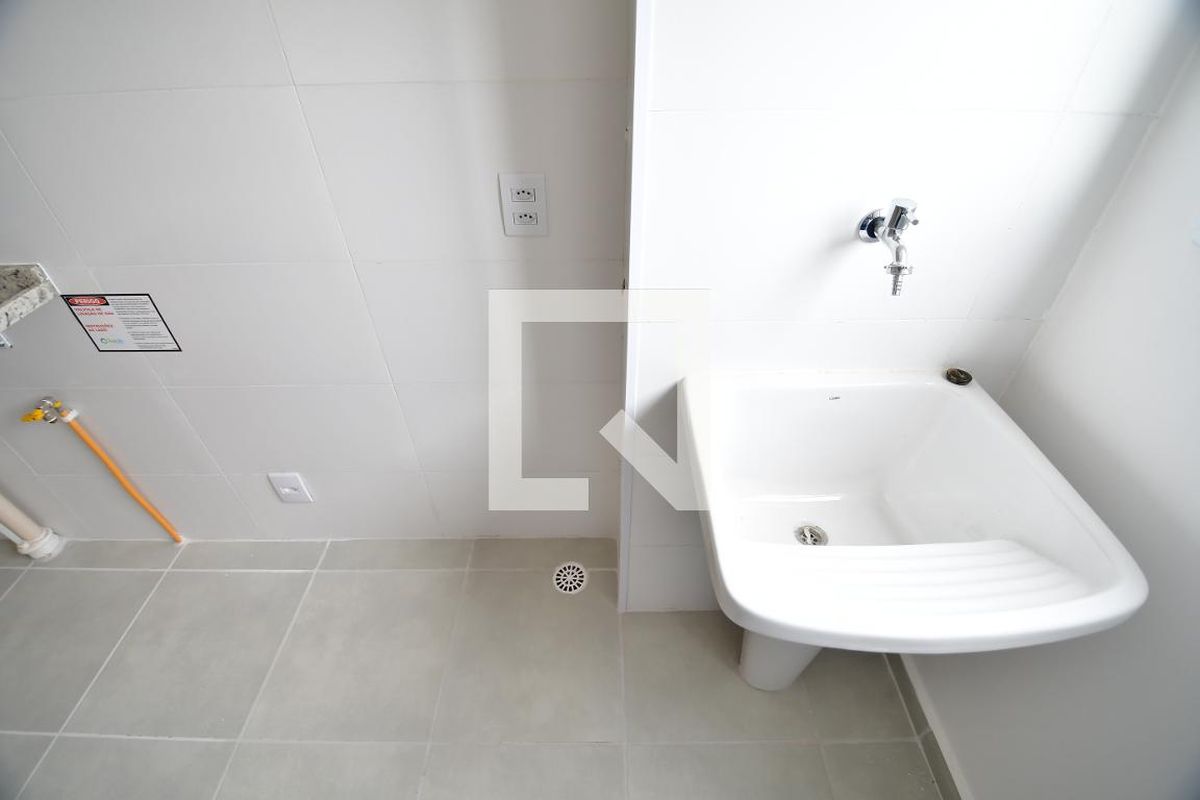 Apartamento à Venda - Mansões Santo Antônio, 2 Quartos,  50 m2 em , Campinas - sp | SoloBR