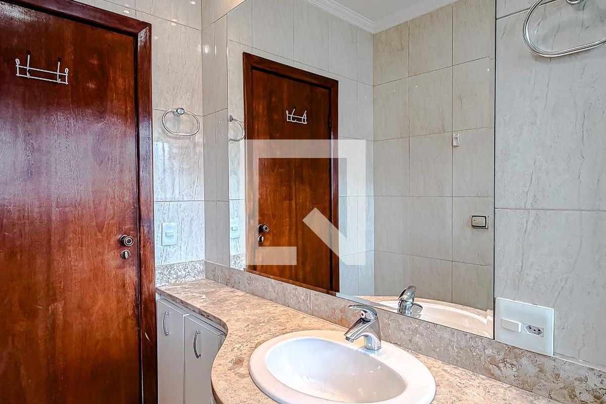 Casa, 4 quartos, 400 m² - Foto 47