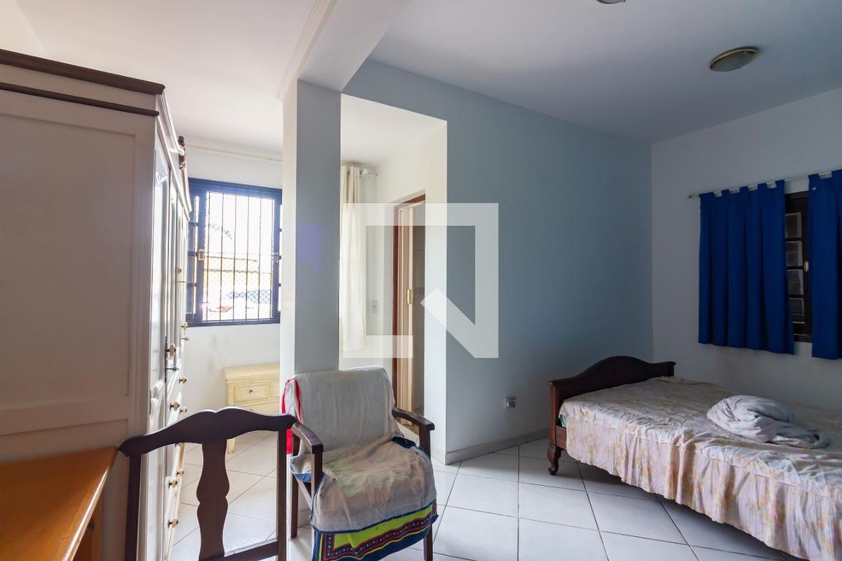 Casa, 4 quartos, 368 m² - Foto 42