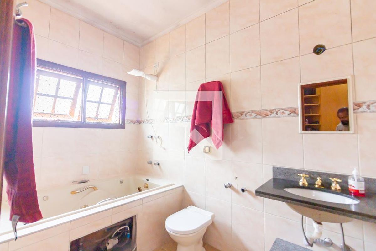 Casa, 4 quartos, 368 m² - Foto 69