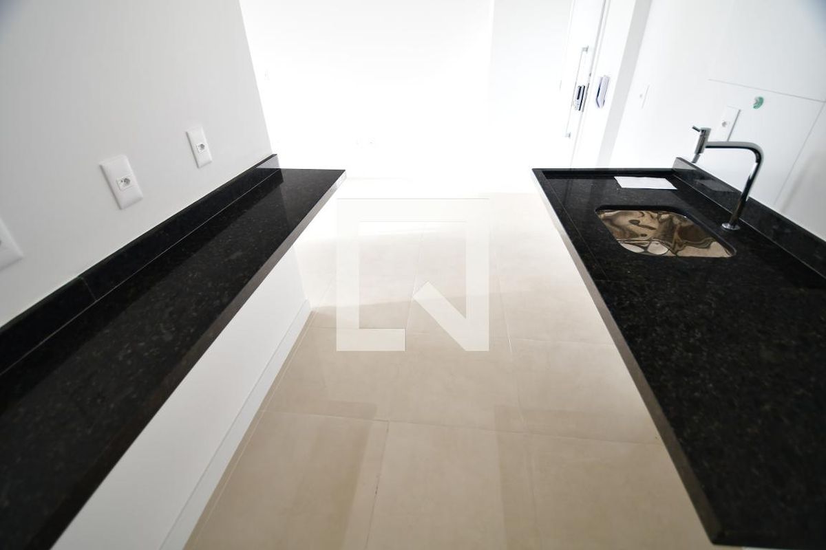 Apartamento à Venda - Bosque, 1 Quarto,  57 m2 em , Campinas - sp | SoloBR