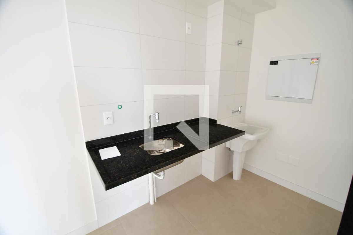 Apartamento à Venda - Bosque, 1 Quarto,  57 m2 em , Campinas - sp | SoloBR