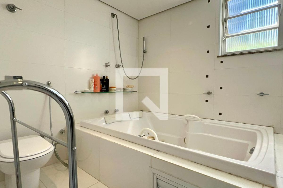 Apartamento, 3 quartos, 273 m² - Foto 57
