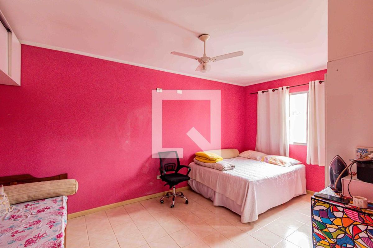 Casa, 4 quartos, 250 m² - Foto 21