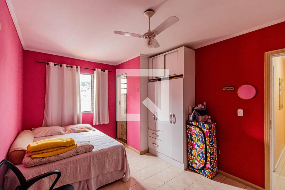 Casa, 4 quartos, 250 m² - Foto 24