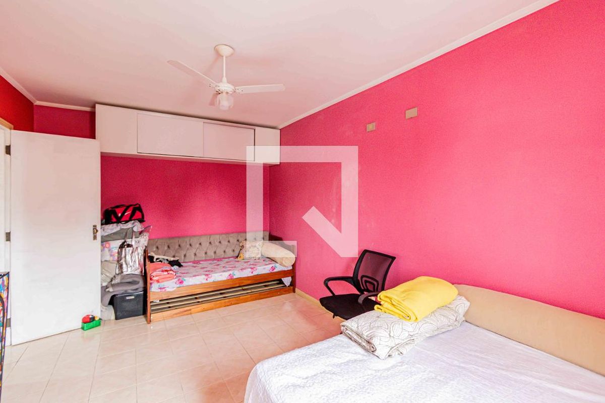 Casa, 4 quartos, 250 m² - Foto 22