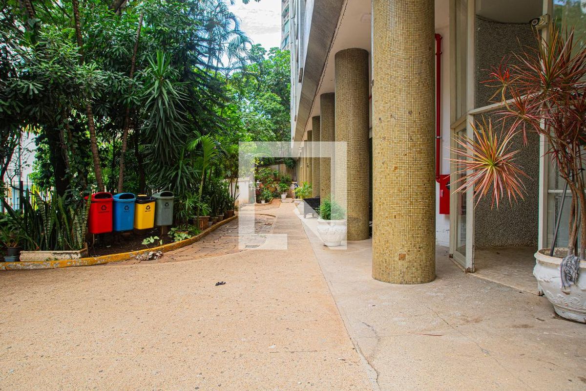 Apartamento, 2 quartos, 75 m² - Foto 35