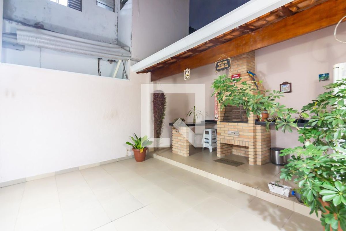 Casa, 3 quartos, 240 m² - Foto 45