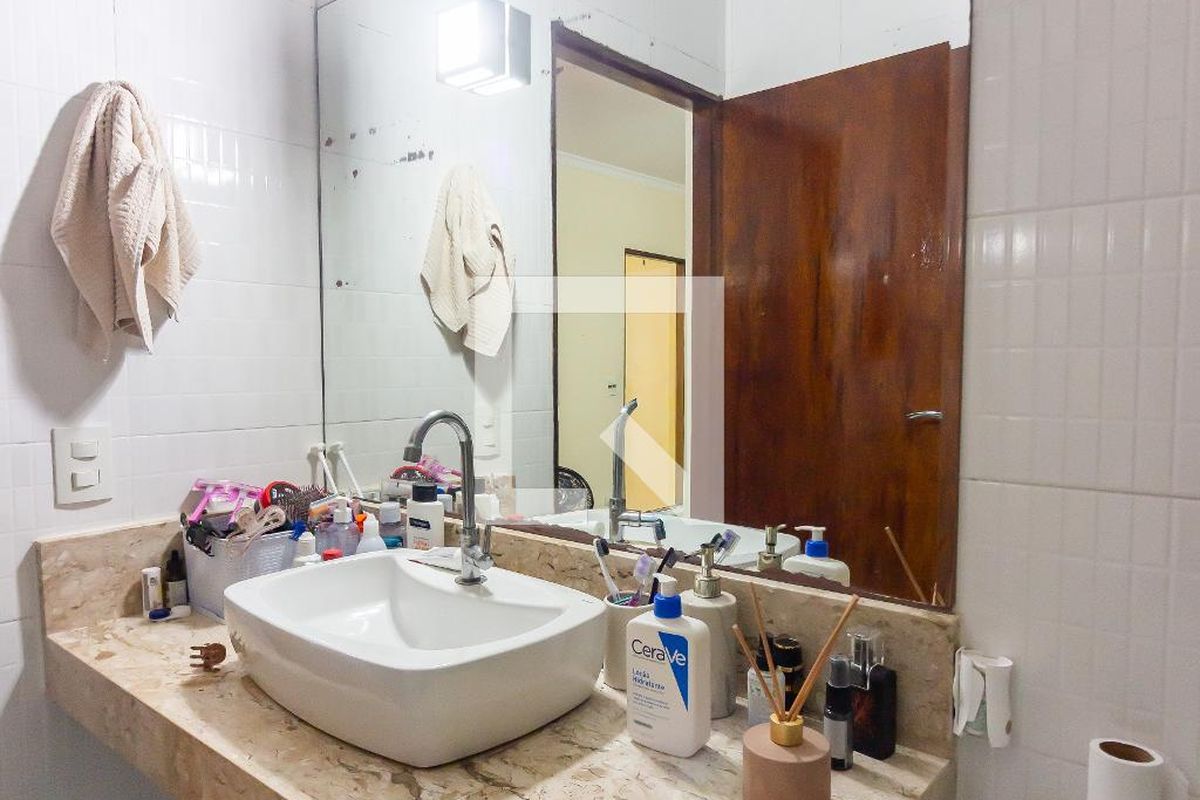 Casa, 3 quartos, 240 m² - Foto 30