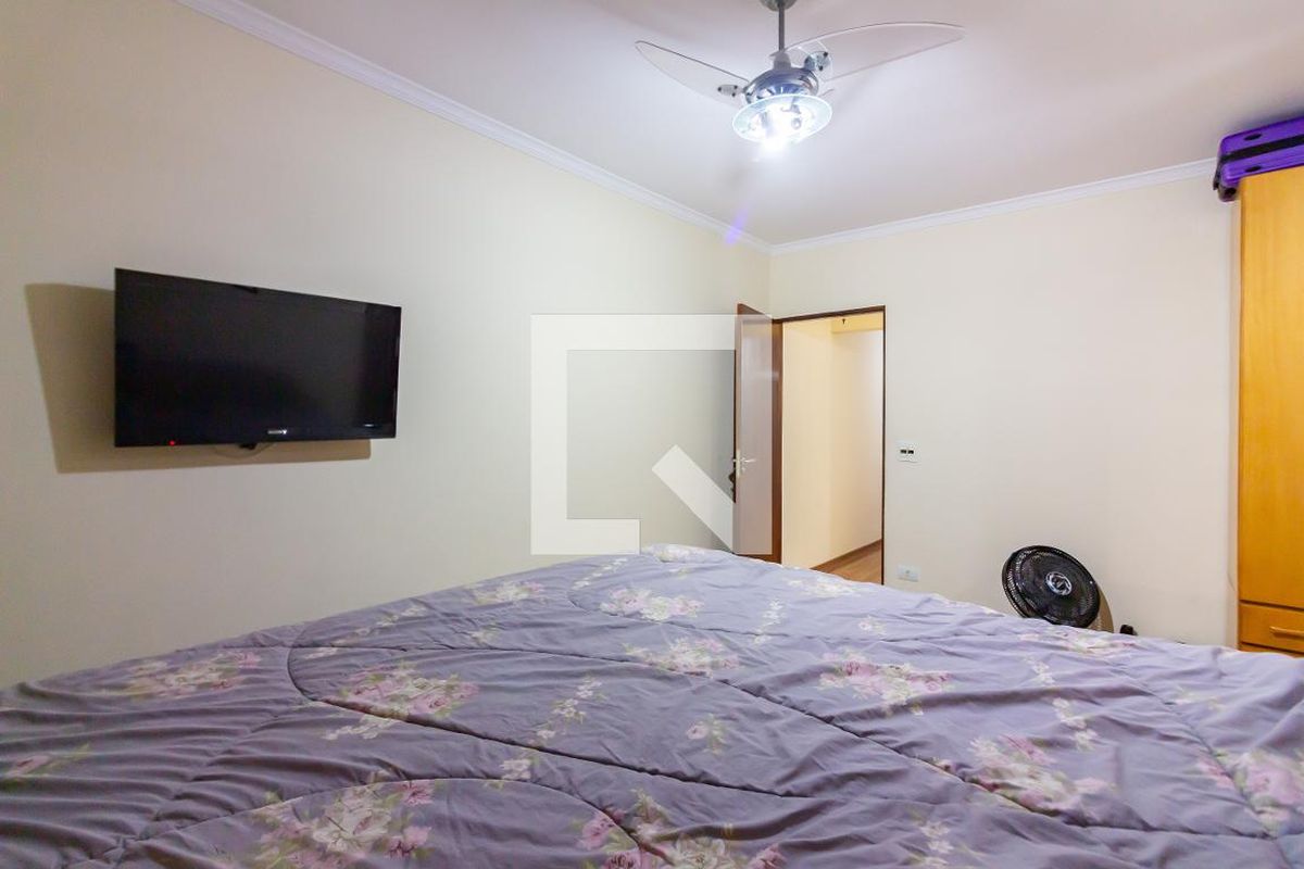Casa, 3 quartos, 240 m² - Foto 15