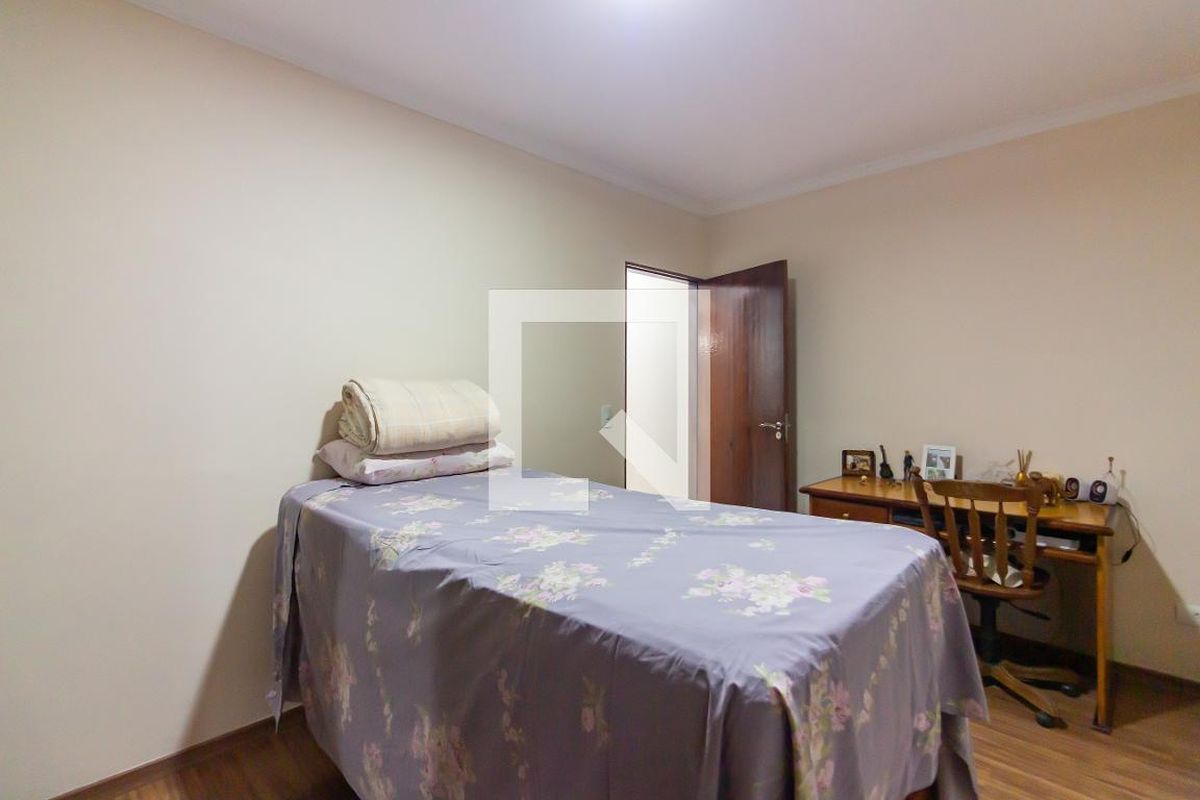 Casa, 3 quartos, 240 m² - Foto 25