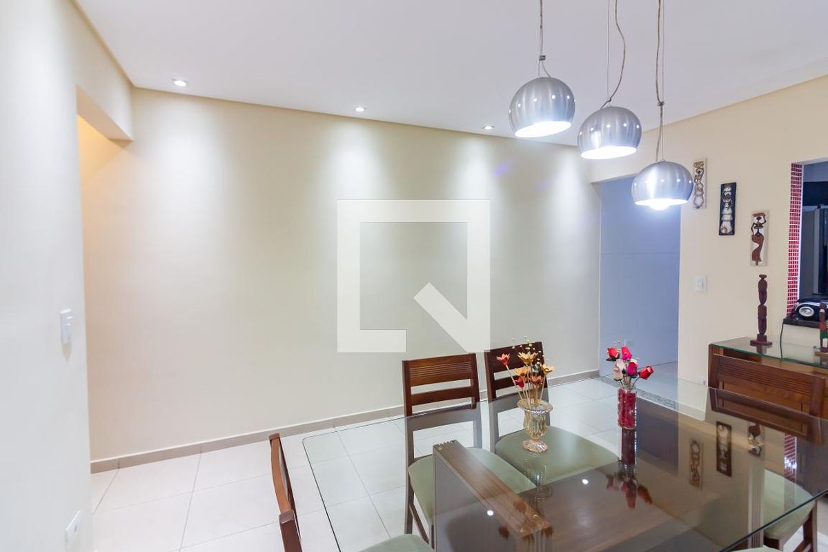 Casa, 3 quartos, 240 m² - Foto 8
