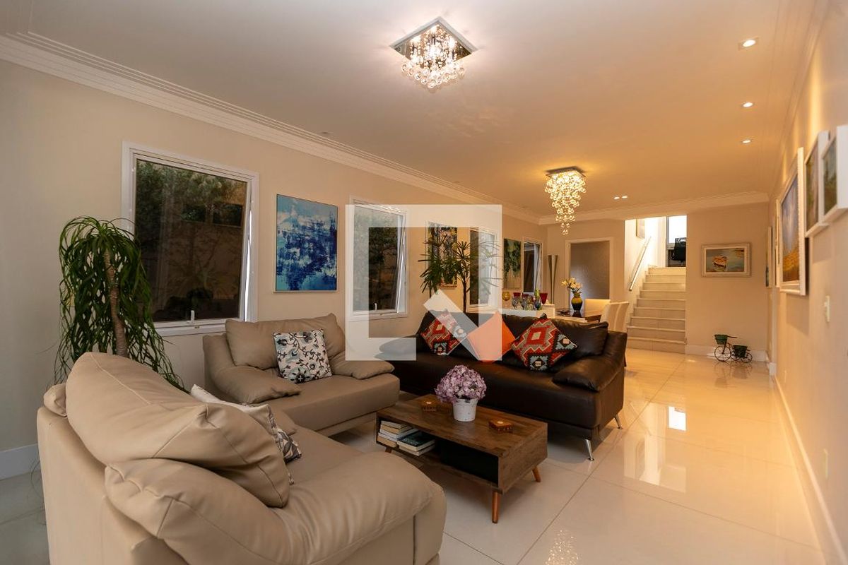 Casa à Venda - Fazenda Santa Cândida, 4 Quartos,  200 m2 em , Campinas - sp | SoloBR