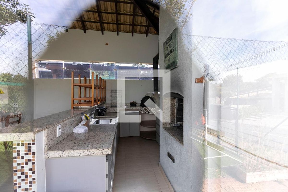 Casa à Venda - Fazenda Santa Cândida, 4 Quartos,  200 m2 em , Campinas - sp | SoloBR