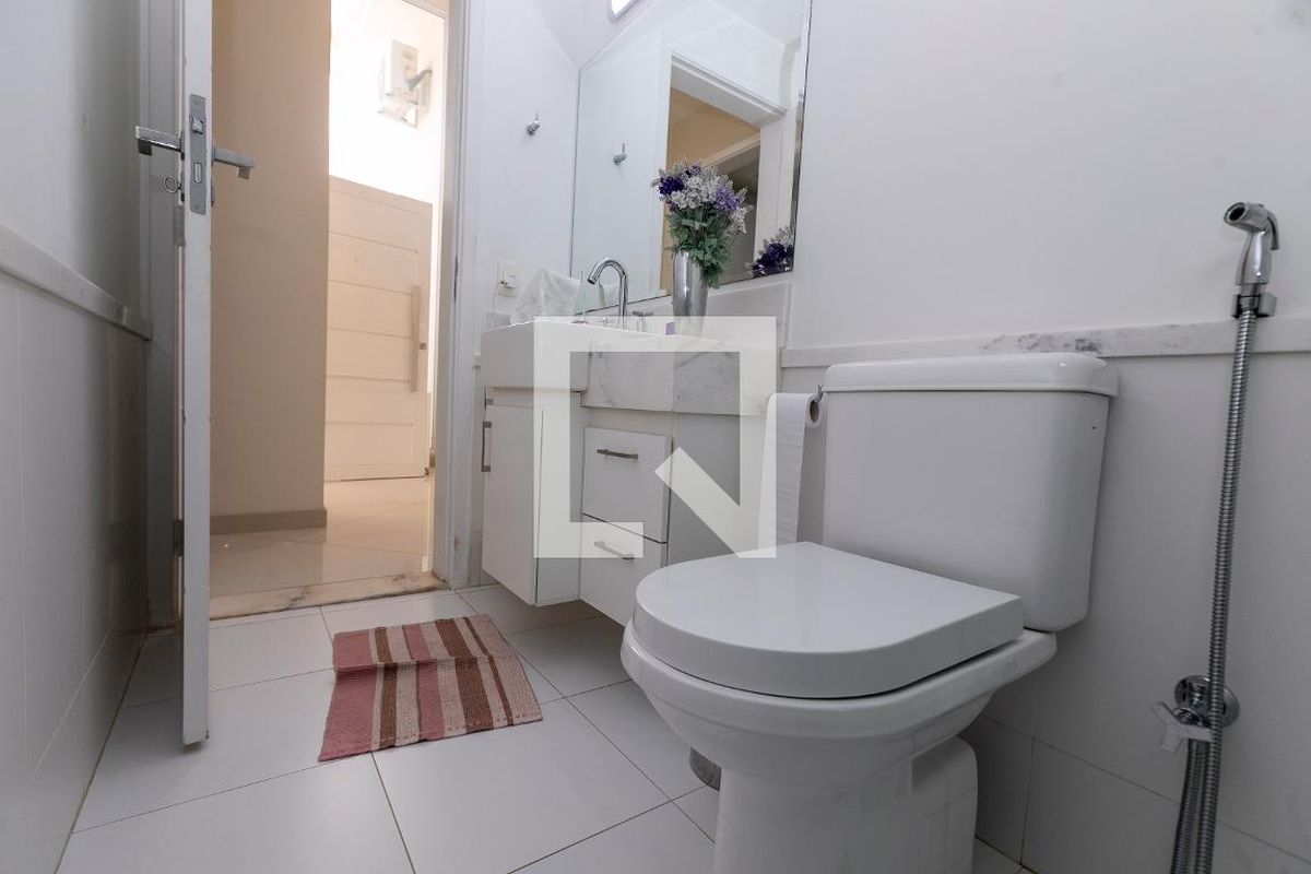 Casa à Venda - Fazenda Santa Cândida, 4 Quartos,  200 m2 em , Campinas - sp | SoloBR
