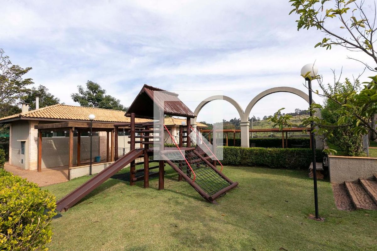 Casa à Venda - Fazenda Santa Cândida, 4 Quartos,  200 m2 em , Campinas - sp | SoloBR
