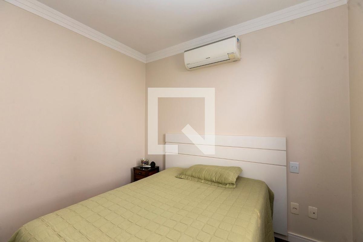 Casa à Venda - Fazenda Santa Cândida, 4 Quartos,  200 m2 em , Campinas - sp | SoloBR