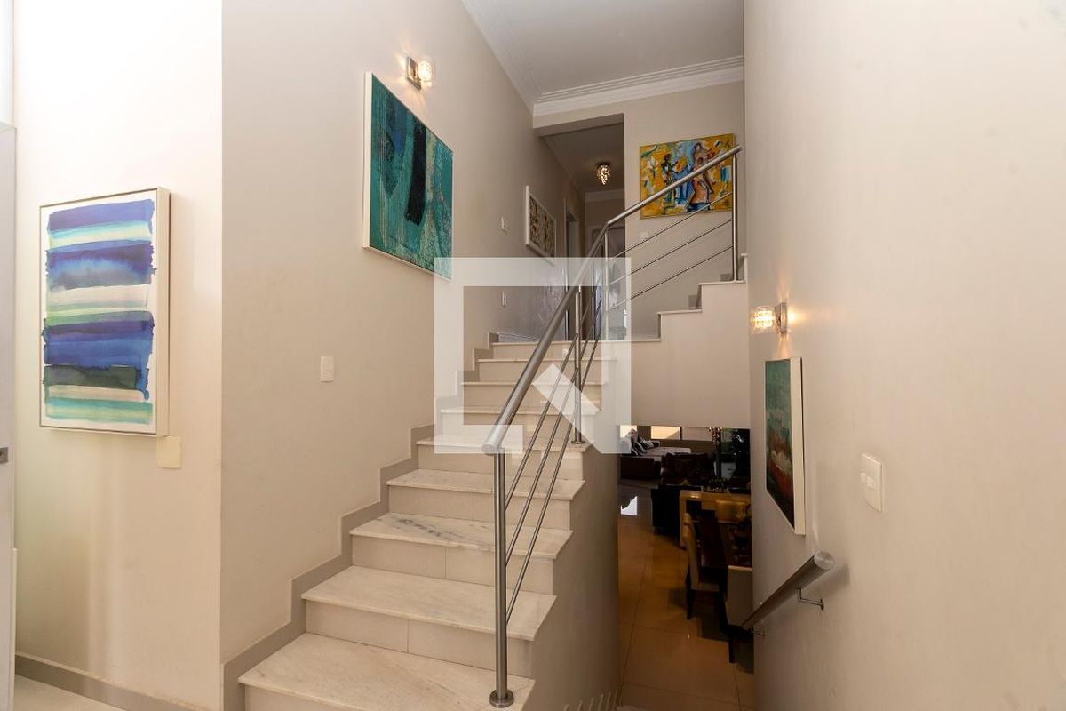 Casa à Venda - Fazenda Santa Cândida, 4 Quartos,  200 m2 em , Campinas - sp | SoloBR