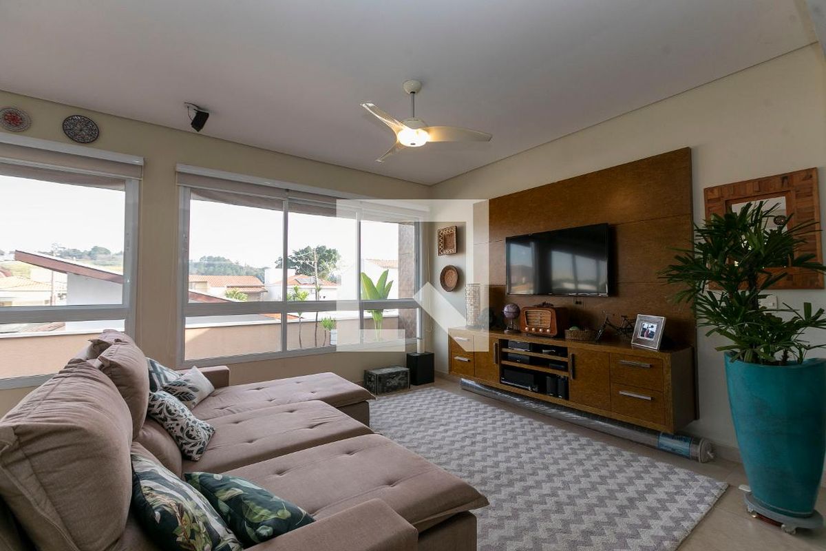 Casa à Venda - Fazenda Santa Cândida, 4 Quartos,  200 m2 em , Campinas - sp | SoloBR