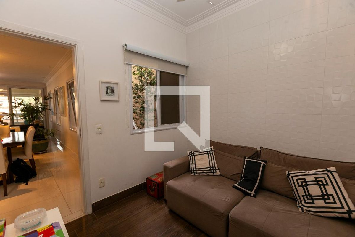 Casa à Venda - Fazenda Santa Cândida, 4 Quartos,  200 m2 em , Campinas - sp | SoloBR