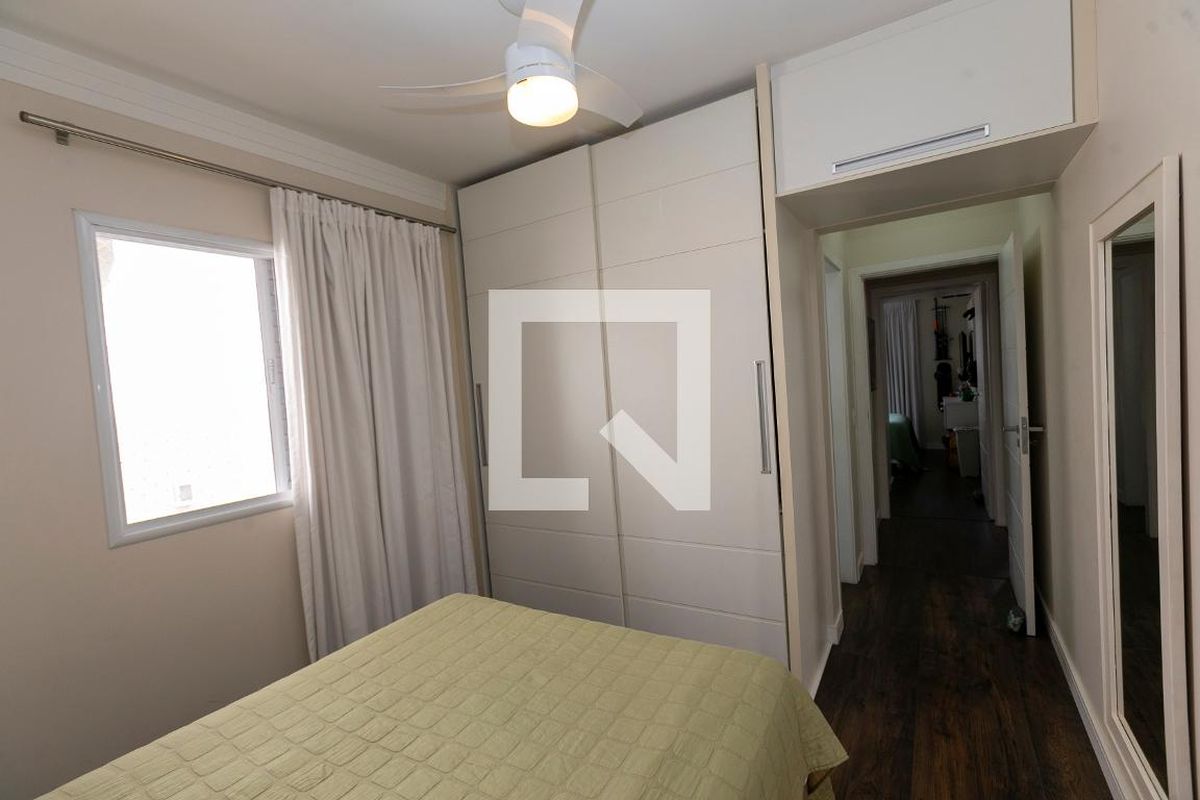 Casa à Venda - Fazenda Santa Cândida, 4 Quartos,  200 m2 em , Campinas - sp | SoloBR