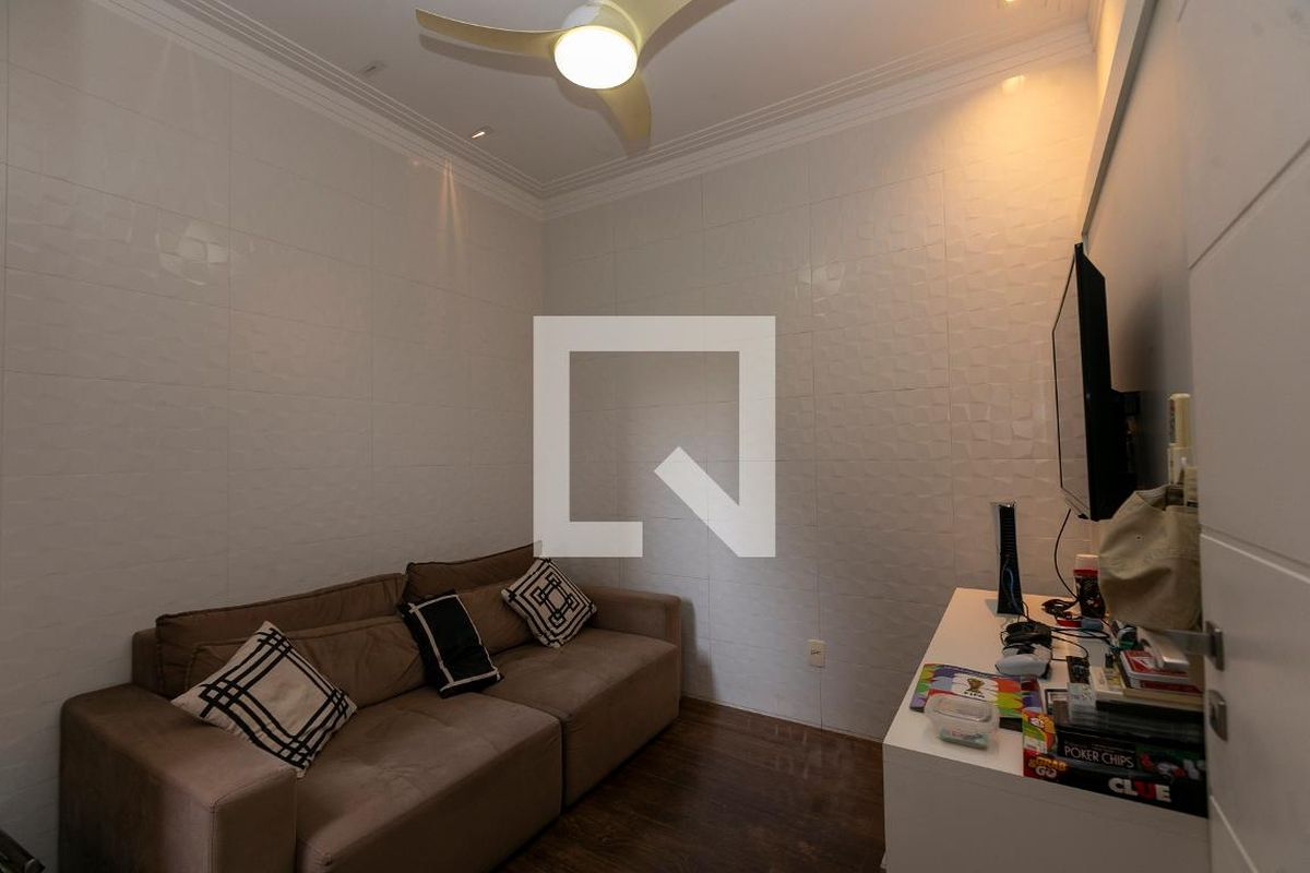 Casa à Venda - Fazenda Santa Cândida, 4 Quartos,  200 m2 em , Campinas - sp | SoloBR