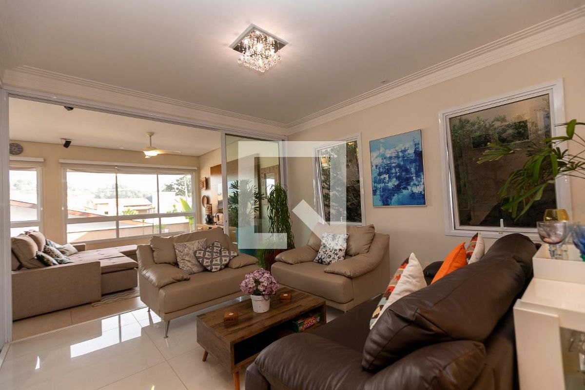 Casa à Venda - Fazenda Santa Cândida, 4 Quartos,  200 m2 em , Campinas - sp | SoloBR