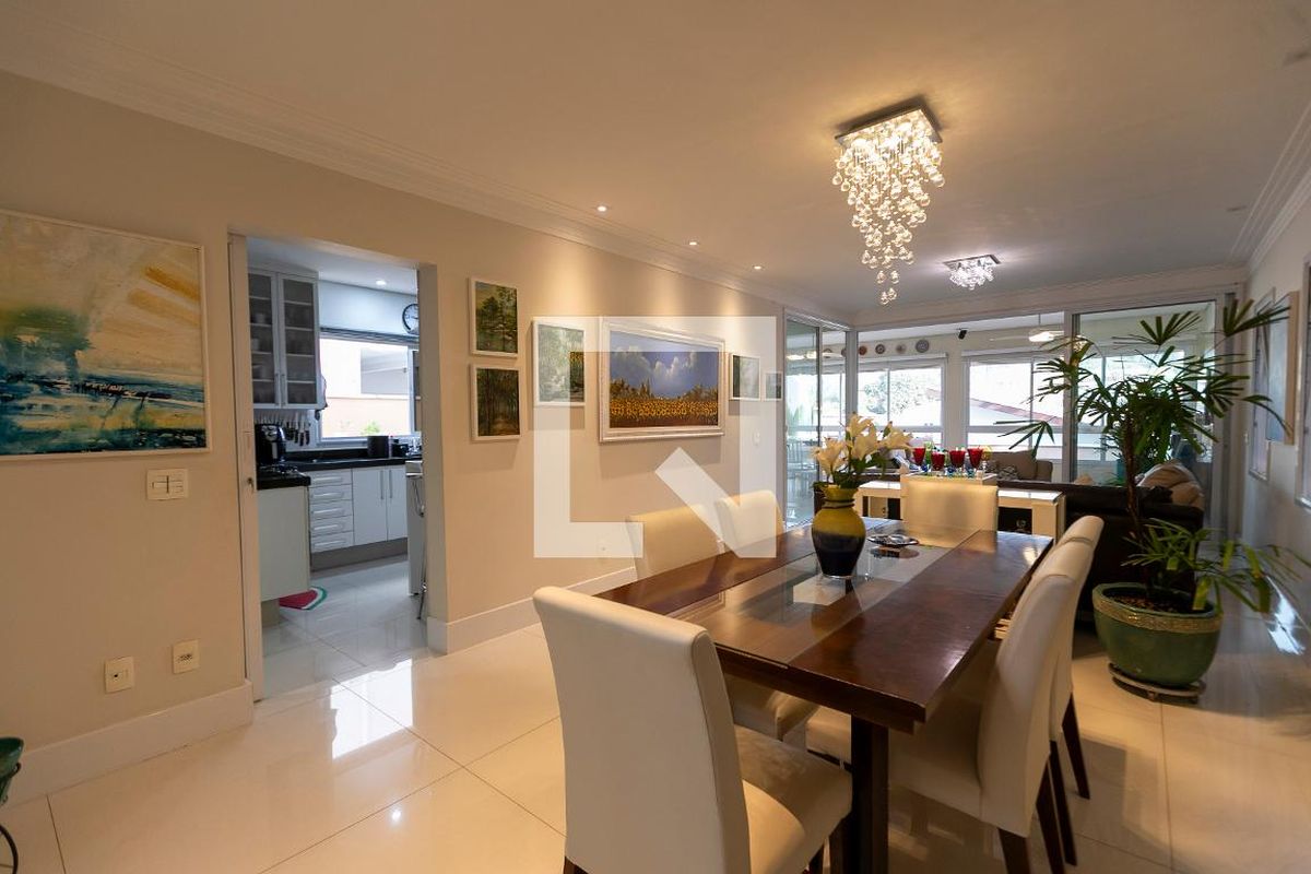 Casa à Venda - Fazenda Santa Cândida, 4 Quartos,  200 m2 em , Campinas - sp | SoloBR