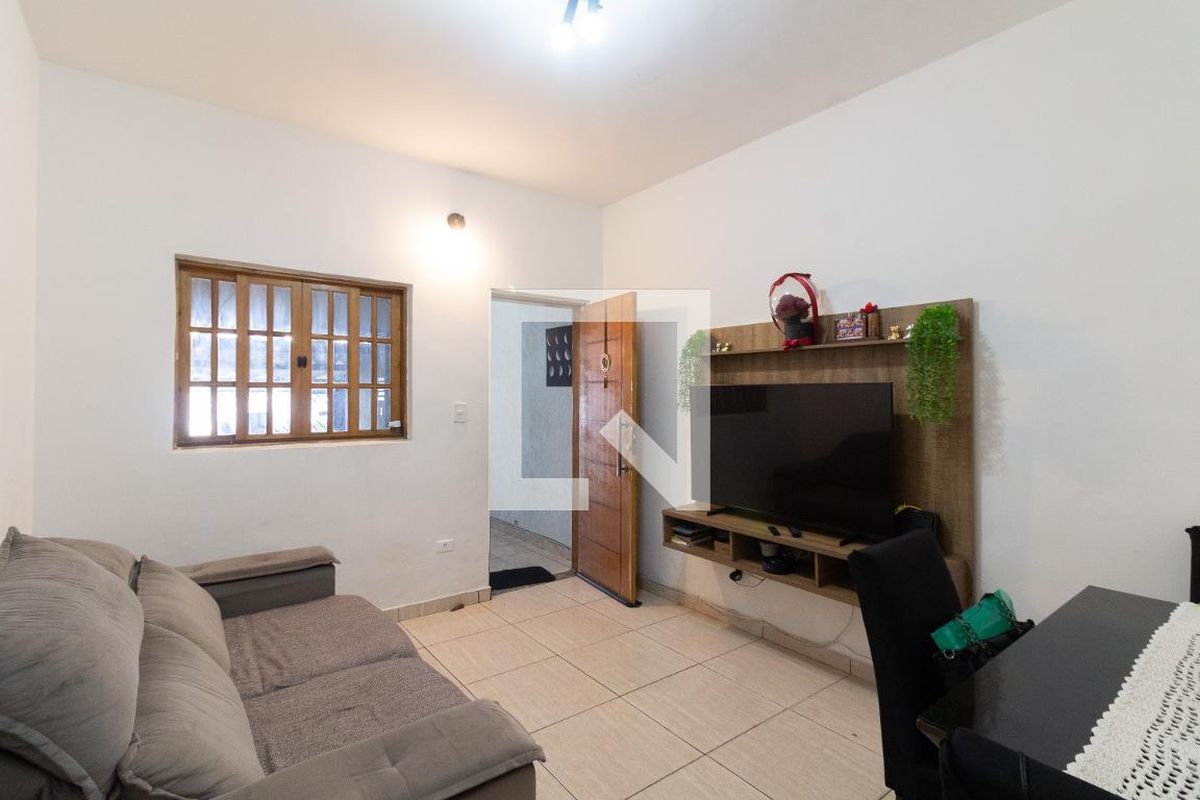 Casa, 2 quartos, 76 m² - Foto 1