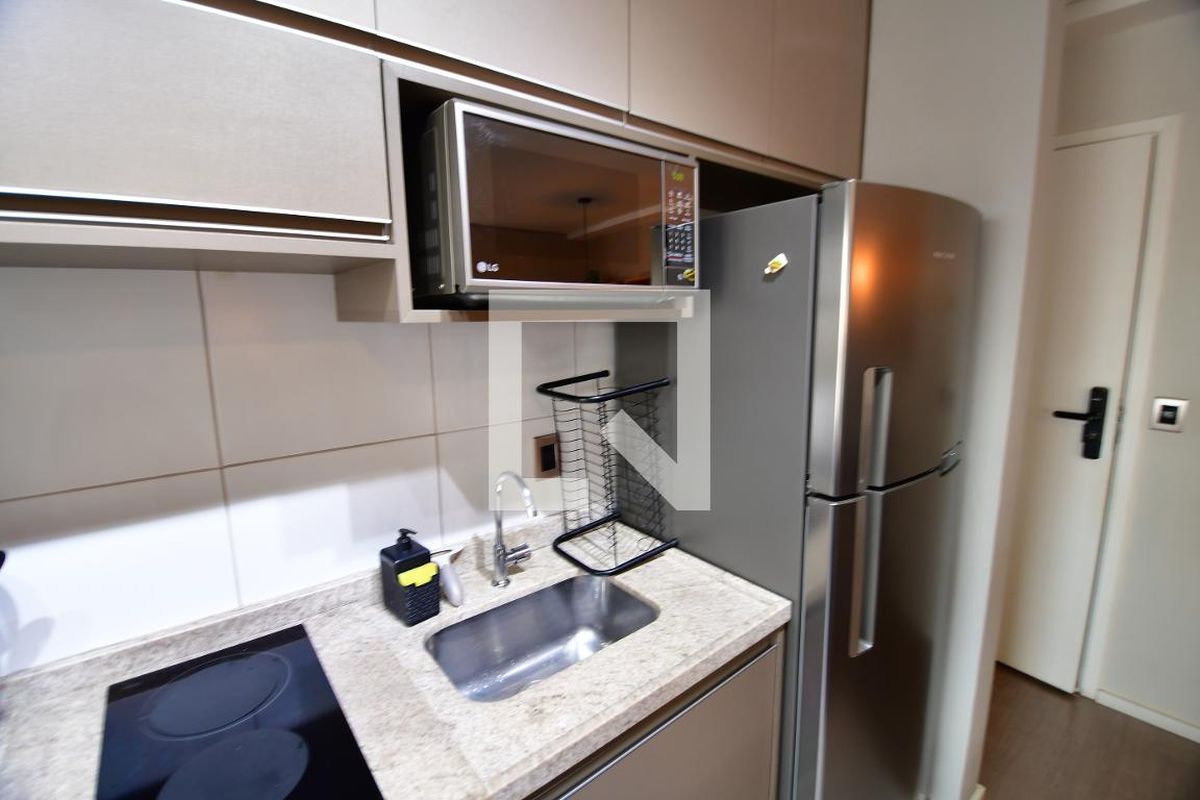 Apartamento à Venda - Bosque, 1 Quarto,  40 m2 em , Campinas - sp | SoloBR