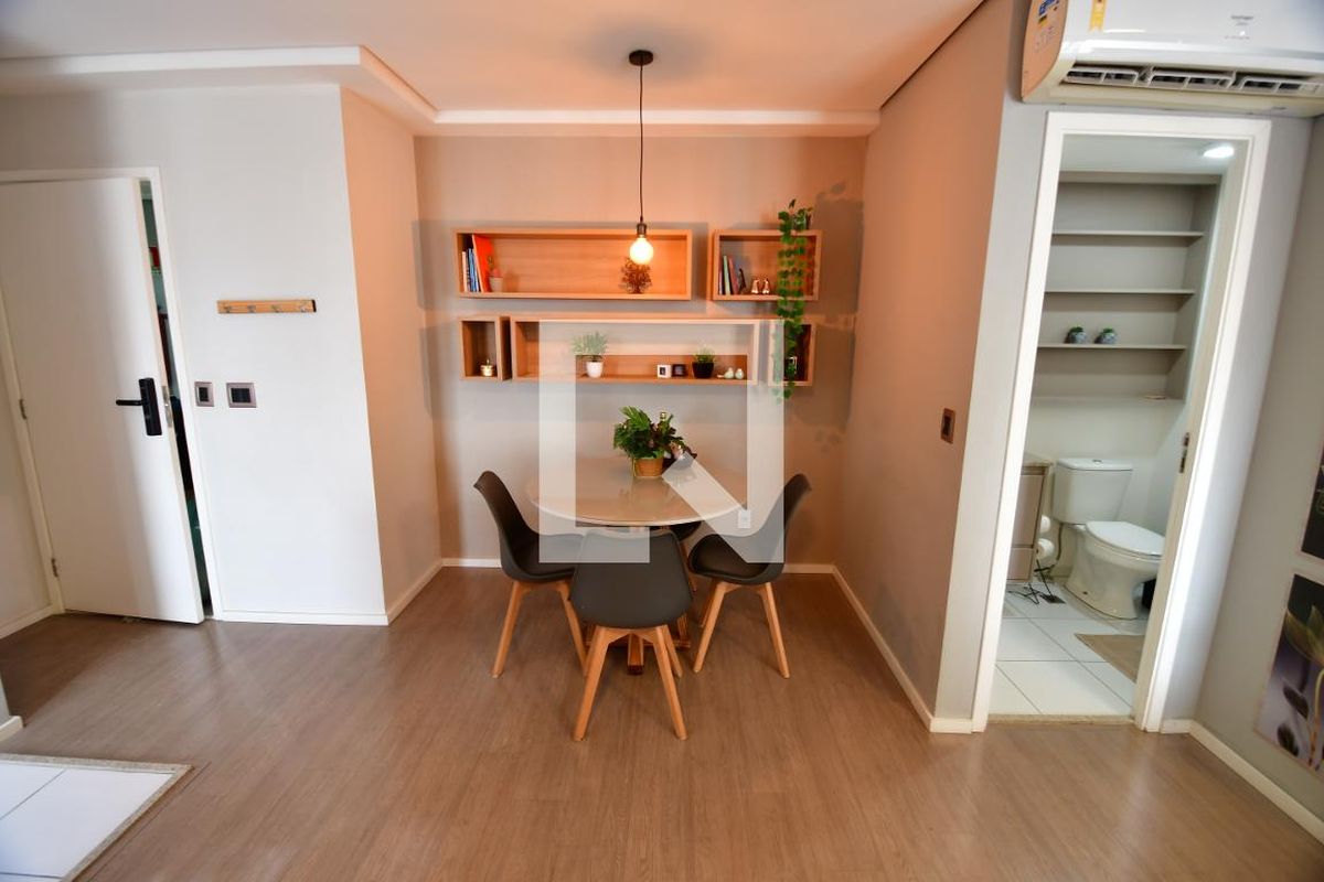 Apartamento à Venda - Bosque, 1 Quarto,  40 m2 em , Campinas - sp | SoloBR