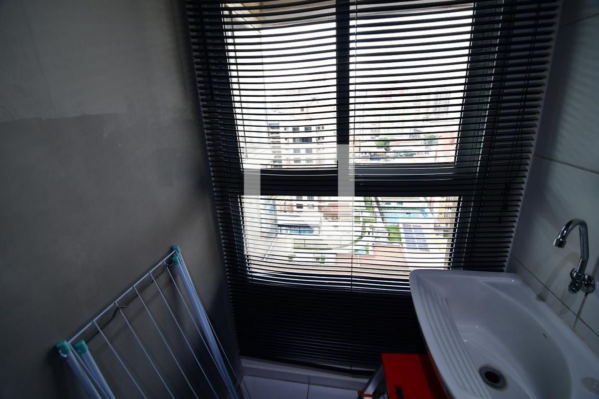 Apartamento à Venda - Bosque, 1 Quarto,  40 m2 em , Campinas - sp | SoloBR
