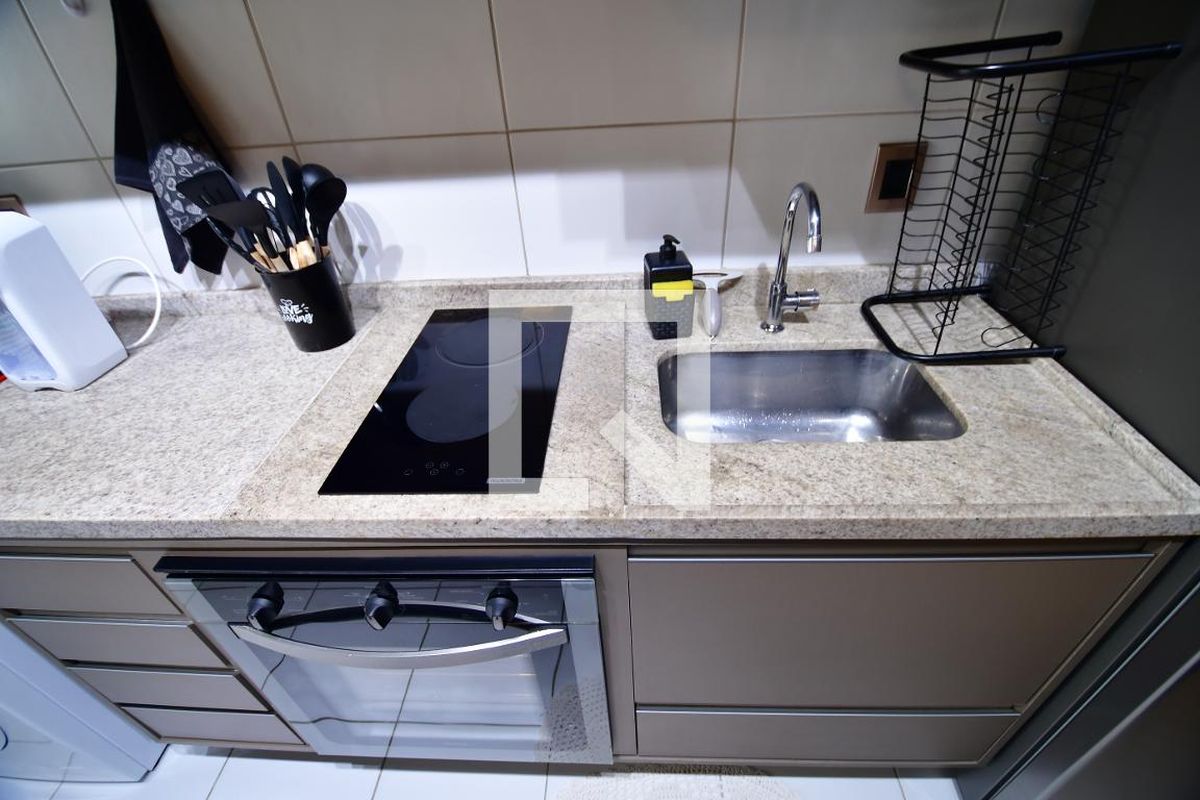 Apartamento à Venda - Bosque, 1 Quarto,  40 m2 em , Campinas - sp | SoloBR