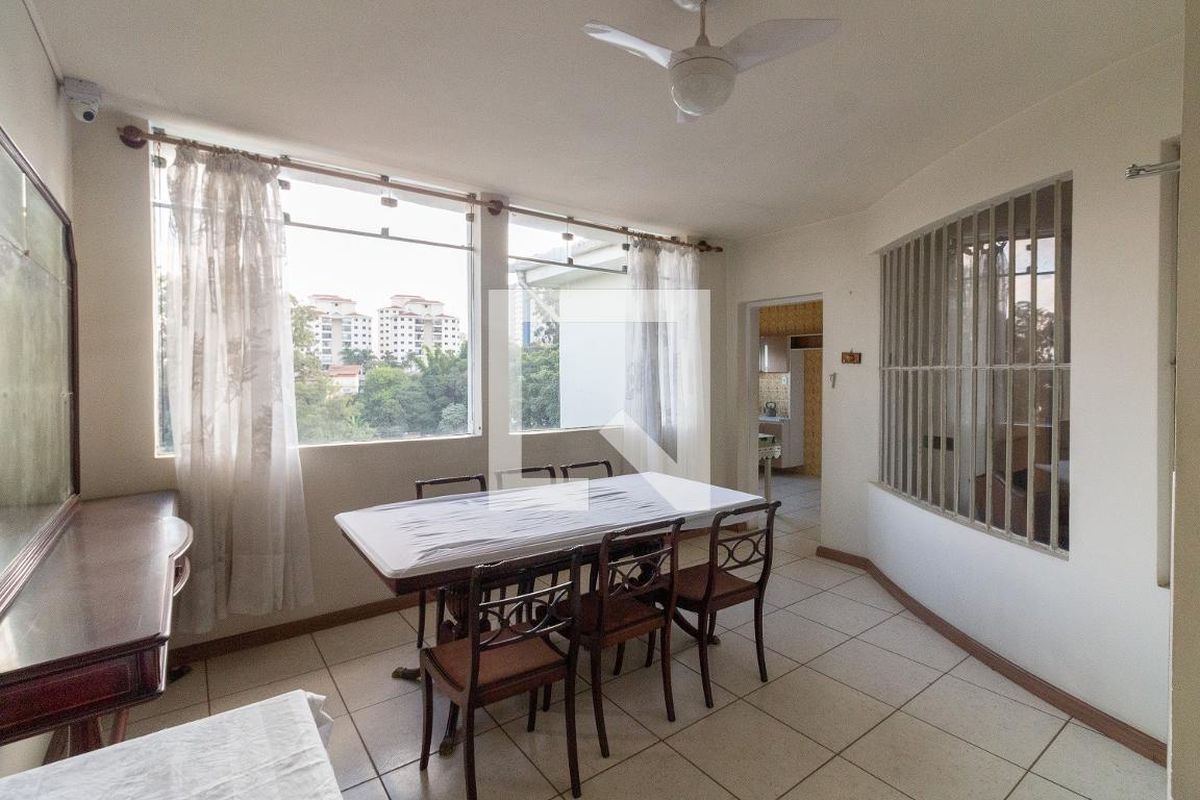 Casa, 4 quartos, 238 m² - Foto 30
