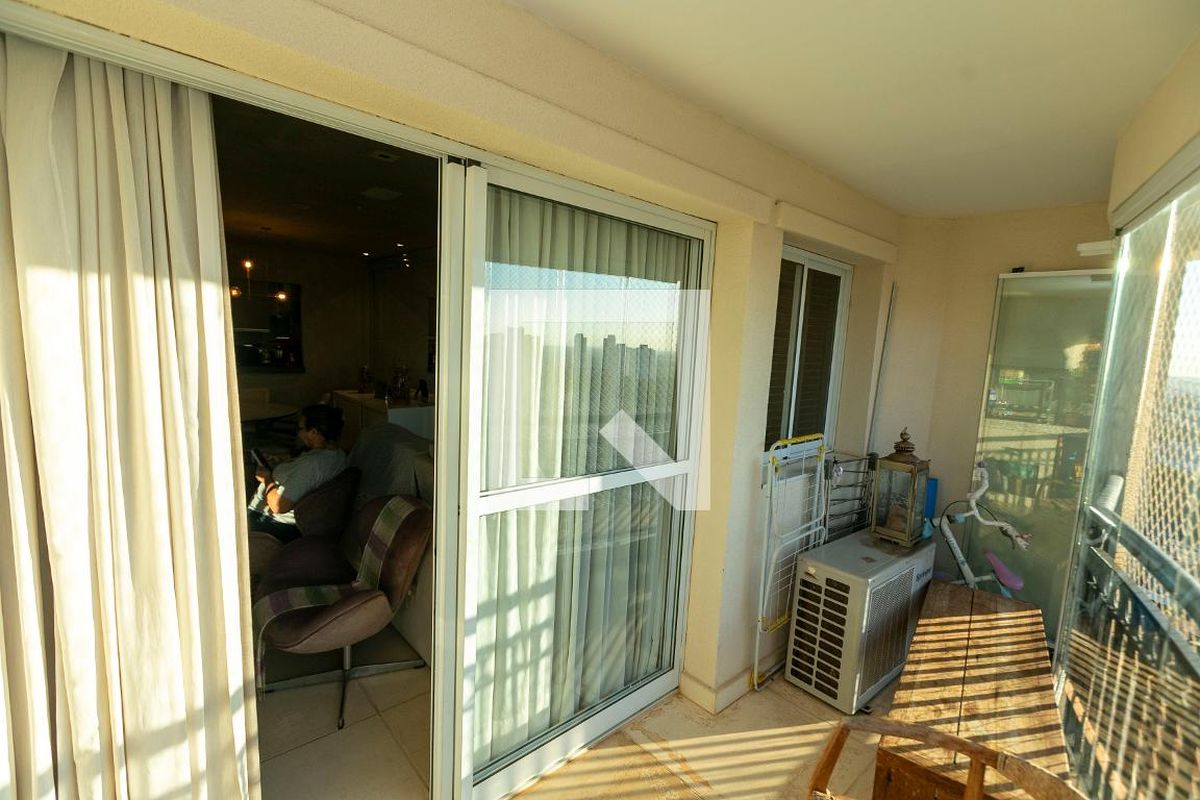 Apartamento à Venda - Mansões Santo Antônio, 3 Quartos,  98 m2 em , Campinas - sp | SoloBR