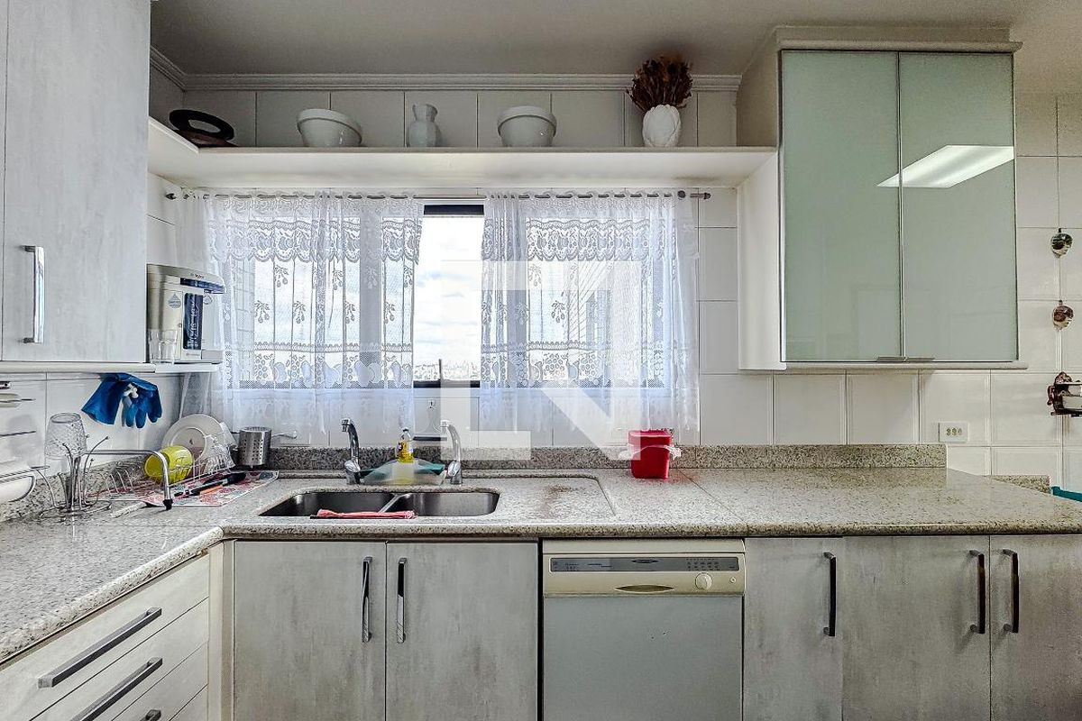 Apartamento, 3 quartos, 140 m² - Foto 50