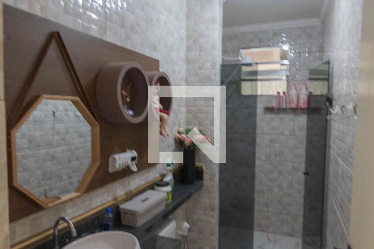 Casa à Venda - Jardim do Lago, 4 Quartos,  182 m2 em , Campinas - sp | SoloBR