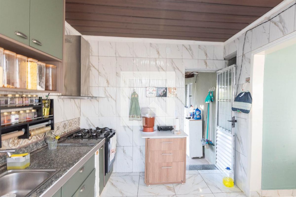 Casa à Venda - Jardim do Lago, 4 Quartos,  182 m2 em , Campinas - sp | SoloBR