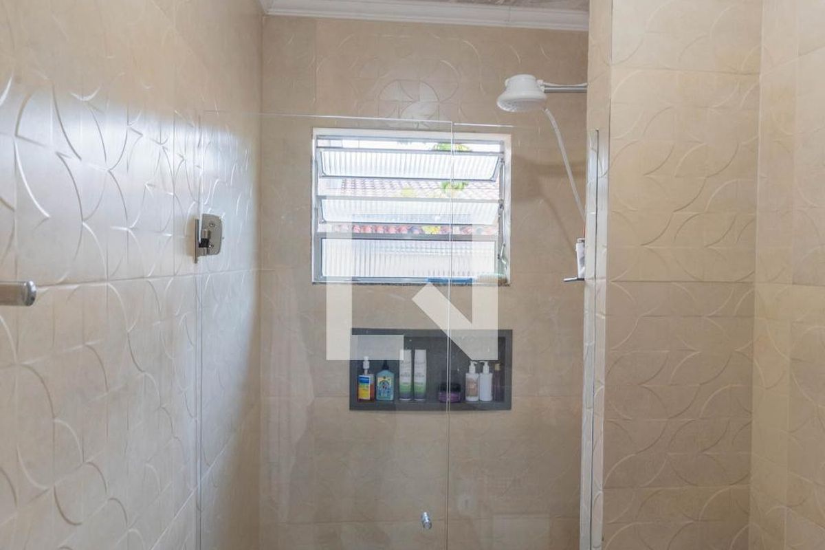 Casa à Venda - Jardim do Lago, 4 Quartos,  182 m2 em , Campinas - sp | SoloBR
