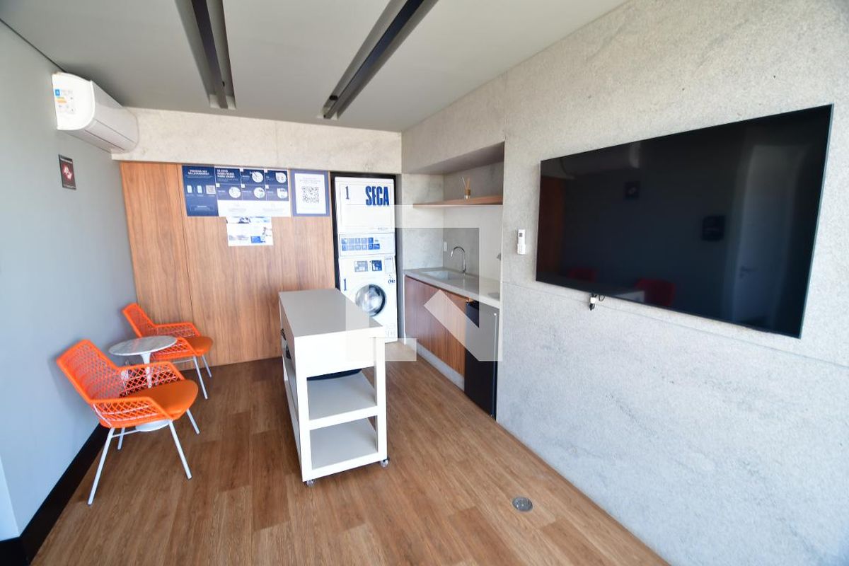 Apartamento à Venda - Cambuí, 1 Quarto,  46 m2 em , Campinas - sp | SoloBR