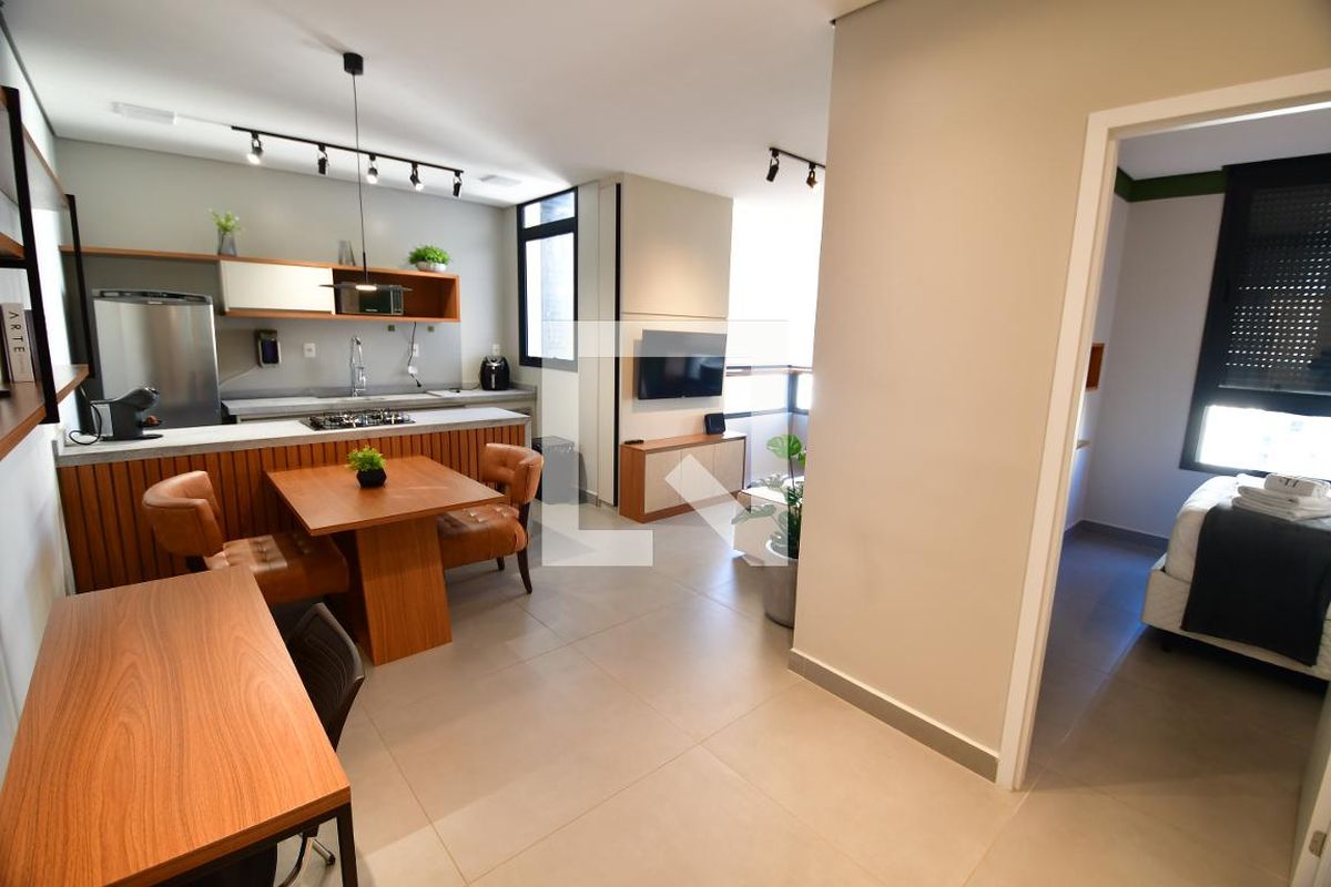 Apartamento à Venda - Cambuí, 1 Quarto,  46 m2 em , Campinas - sp | SoloBR