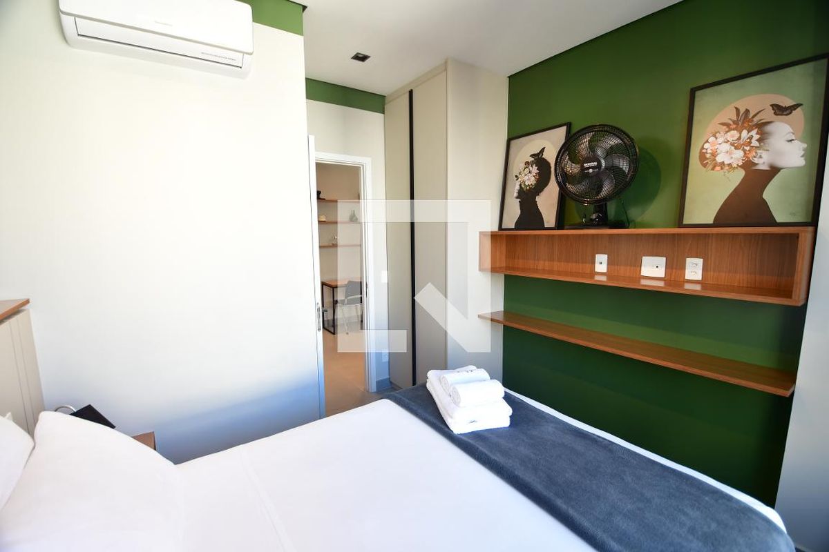 Apartamento à Venda - Cambuí, 1 Quarto,  46 m2 em , Campinas - sp | SoloBR