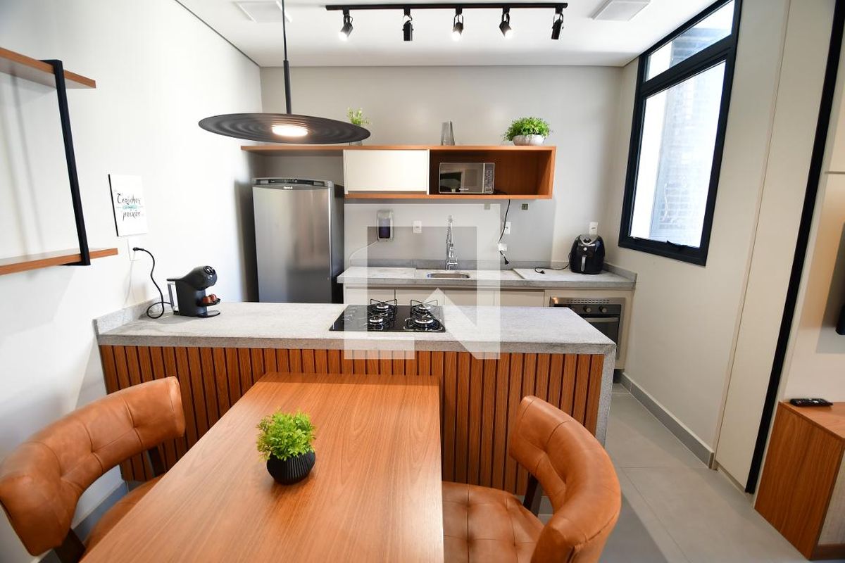 Apartamento à Venda - Cambuí, 1 Quarto,  46 m2 em , Campinas - sp | SoloBR