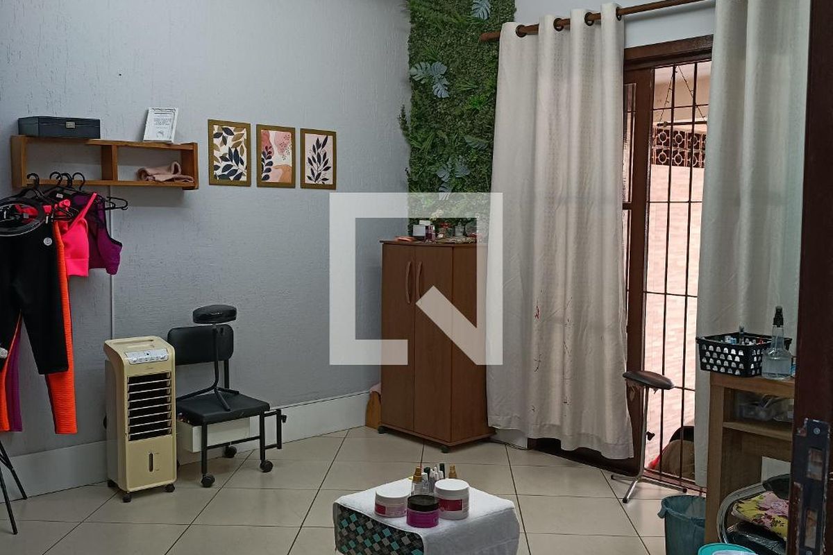 Casa, 2 quartos, 157 m² - Foto 3