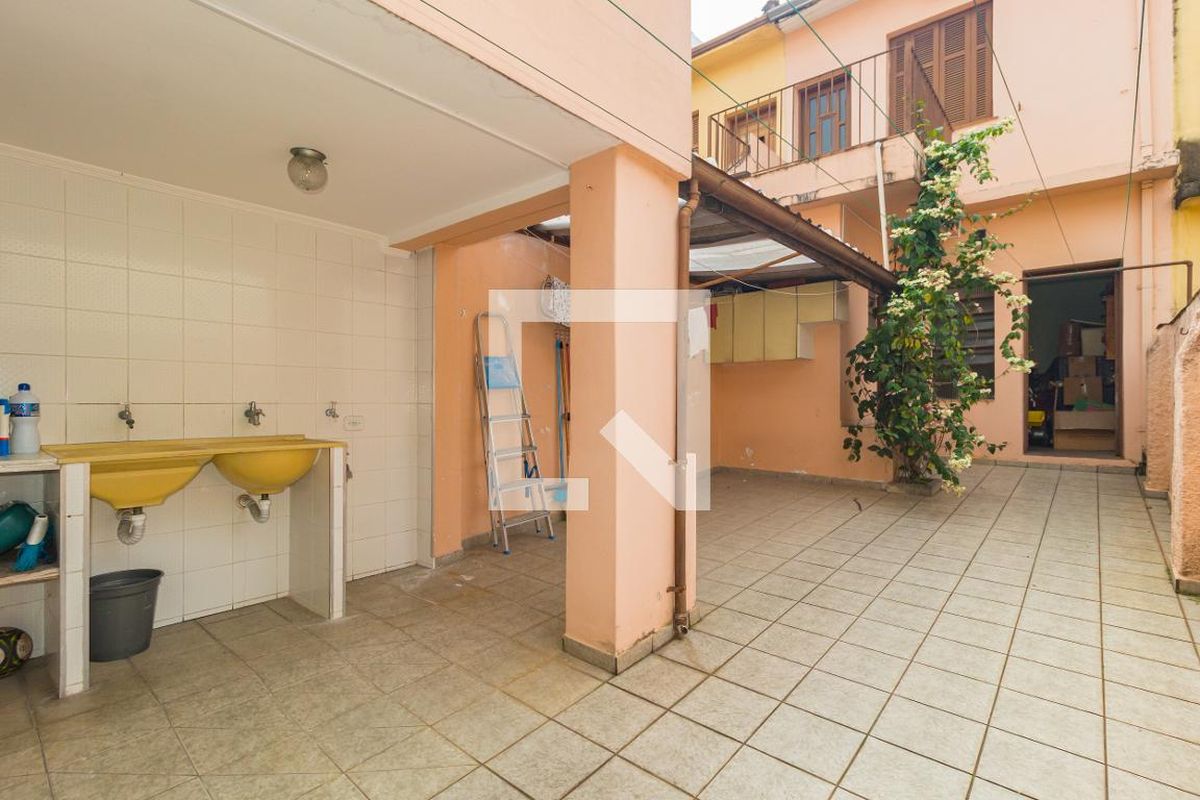 Casa, 4 quartos, 238 m² - Foto 56