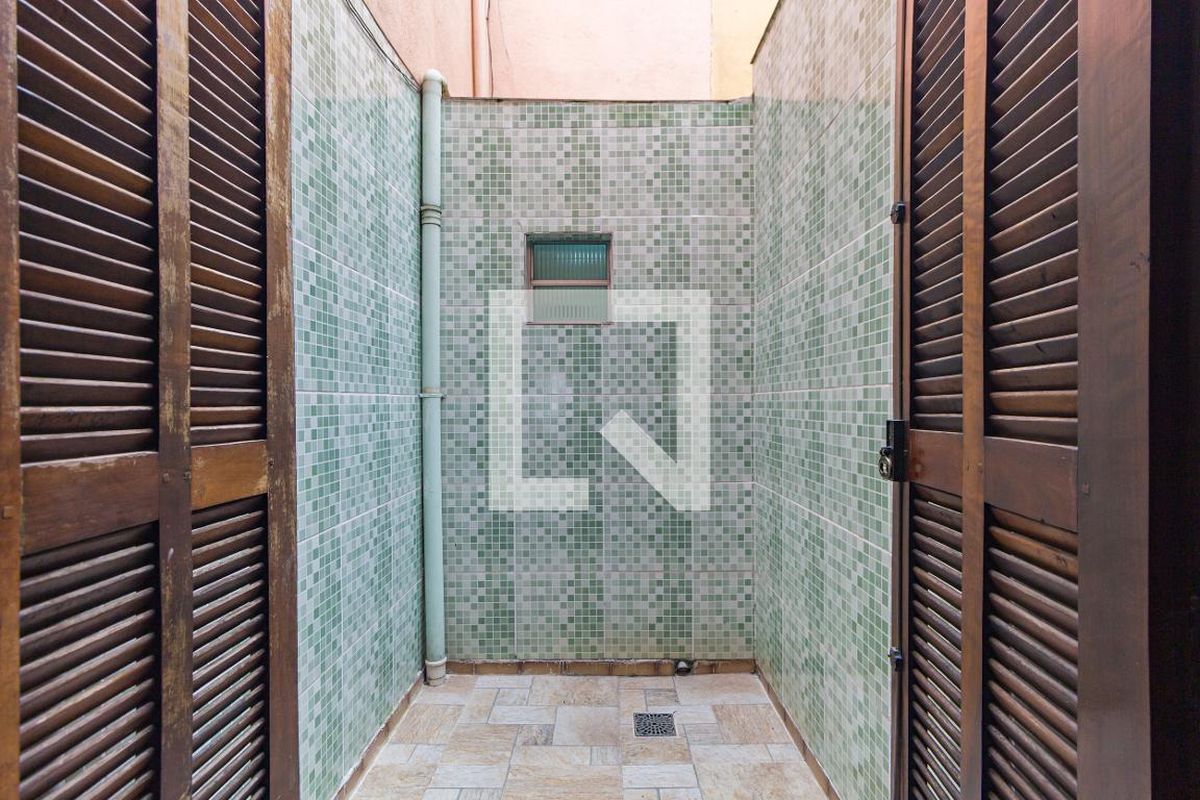 Casa, 4 quartos, 238 m² - Foto 10
