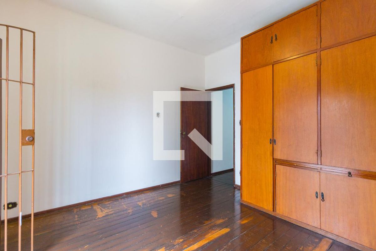 Casa, 4 quartos, 238 m² - Foto 21
