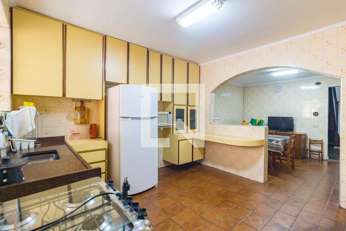 Casa, 4 quartos, 238 m² - Foto 48